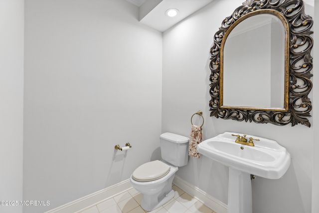 7 Hannah Mount Drive, Millstone, NJ 08510