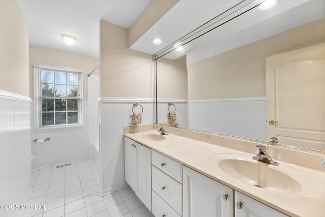 7 Hannah Mount Drive, Millstone, NJ 08510