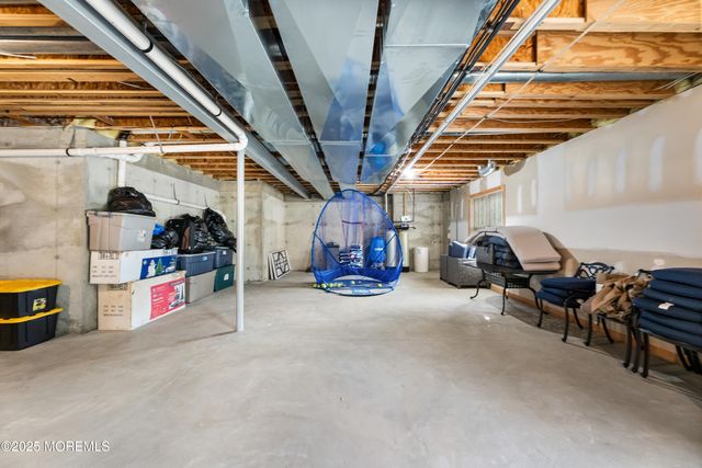 7 Hannah Mount Drive, Millstone, NJ 08510