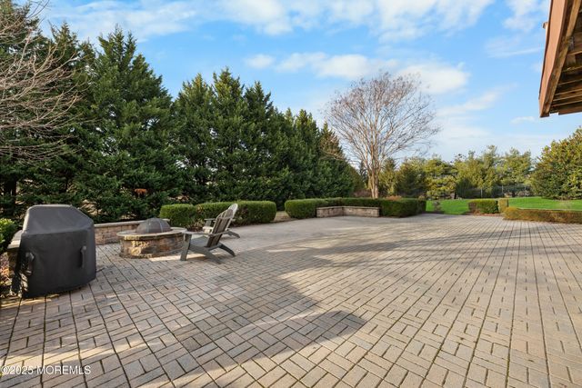 7 Hannah Mount Drive, Millstone, NJ 08510