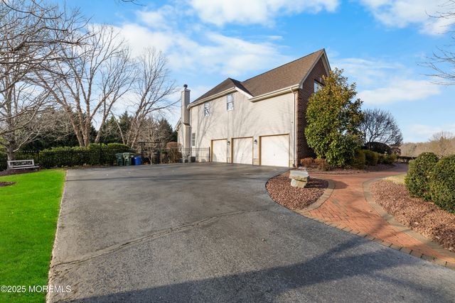 7 Hannah Mount Drive, Millstone, NJ 08510