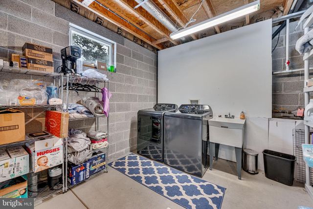 10 ELLIS AVE, Berlin, NJ 08009