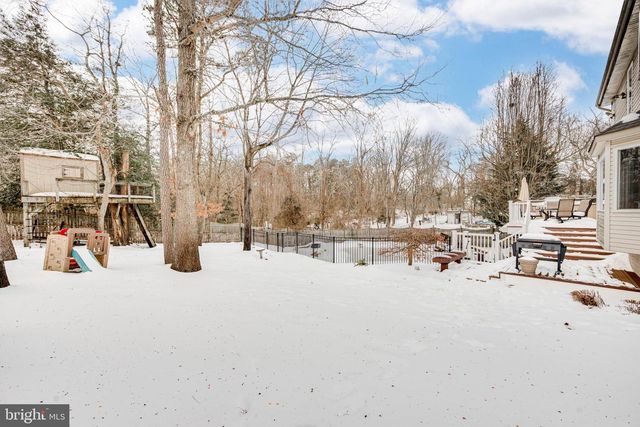 10 ELLIS AVE, Berlin, NJ 08009