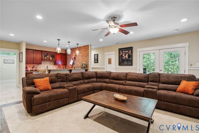 12712 Dell Hill Ct, Chesterfield, VA 23831