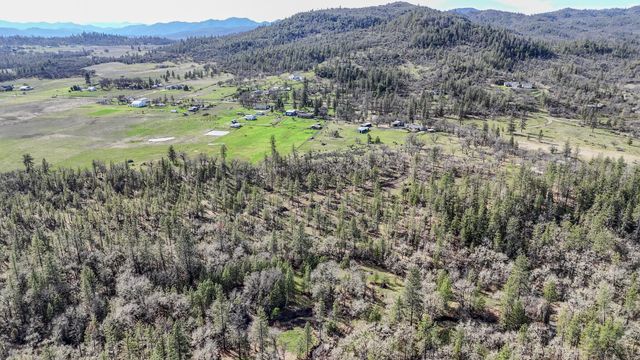 506 Greenleaf Drive, Eagle Point, OR 97524