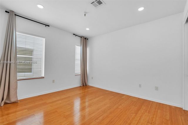 1350 Pennsylvania Ave 207, Miami Beach, FL 33139