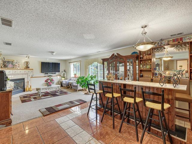 18932 Dunbury Avenue, Farmington, MN 55024