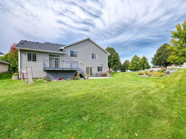 18932 Dunbury Avenue, Farmington, MN 55024