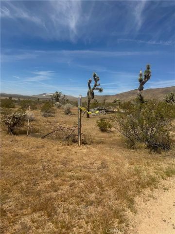 26705 Corwin, Apple Valley, CA 92307