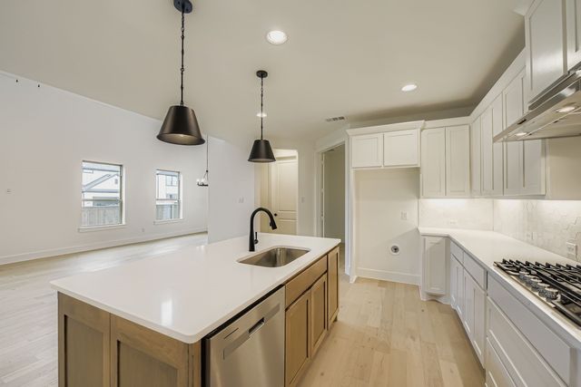 6048 Silverstein Street, Fort Worth, TX 76126