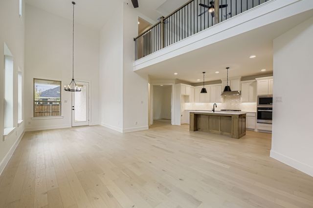 6048 Silverstein Street, Fort Worth, TX 76126