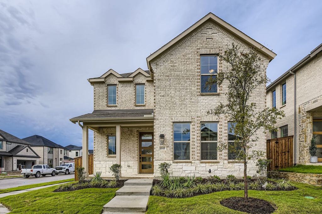6048 Silverstein Street, Fort Worth, TX 76126