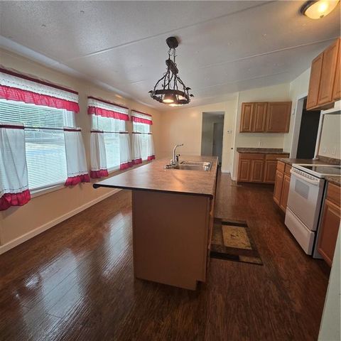 7245 Timber Woods Court, Semmes, AL 36575