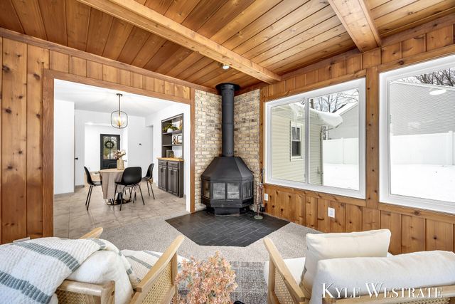 3349 Chevy Chase Street Ne, Grand Rapids Twp, MI 49546