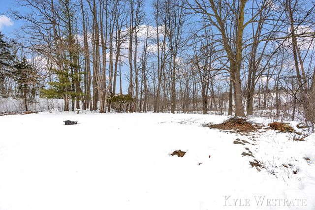 3349 Chevy Chase Street Ne, Grand Rapids Twp, MI 49546