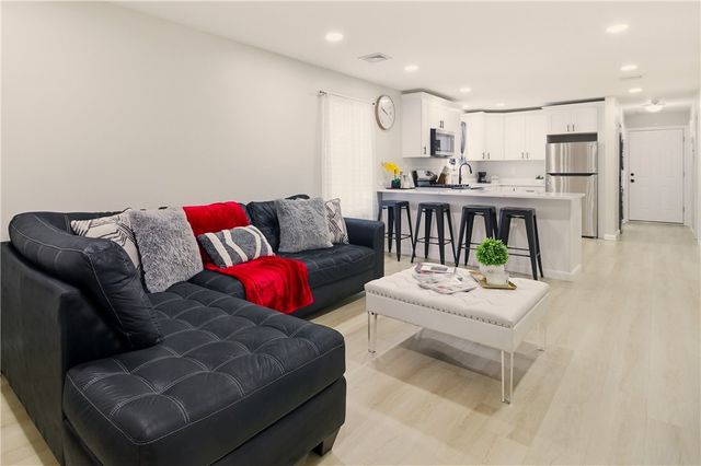 272 Sayles Street, Providence, RI 02905