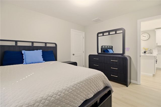 272 Sayles Street, Providence, RI 02905