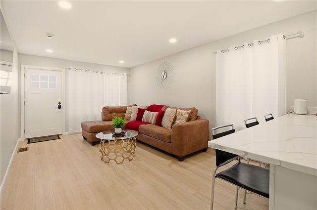 272 Sayles Street, Providence, RI 02905