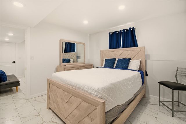 272 Sayles Street, Providence, RI 02905