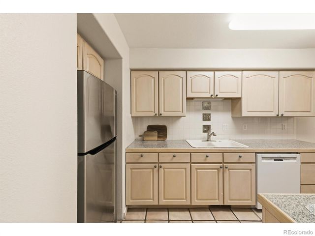 563 Ridgeview Drive, Louisville, CO 80027