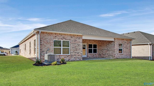 127 Duskwood Drive, Harvest, AL 35749