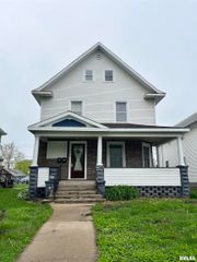 226 2ND Avenue South, Clinton, IA 52732