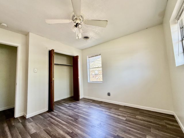 1114 Davis Street, Cleburne, TX 76033