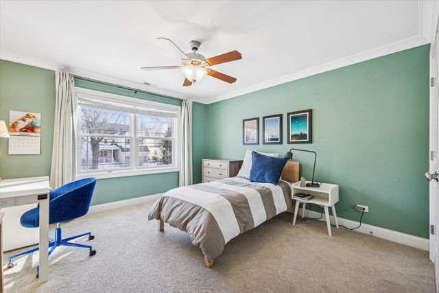 3900 Forest Avenue, Western Springs, IL 60558