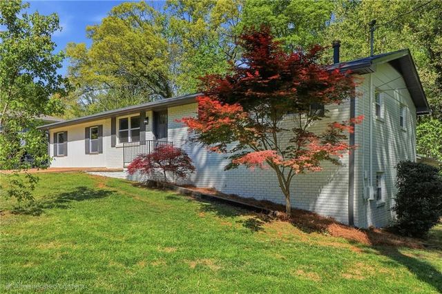 3475 Birchwood Drive, Winston, GA 30187