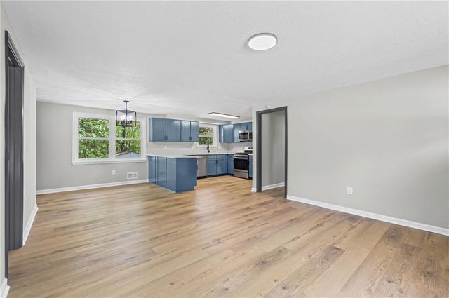 3475 Birchwood Drive, Winston, GA 30187