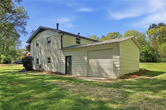 3475 Birchwood Drive, Winston, GA 30187