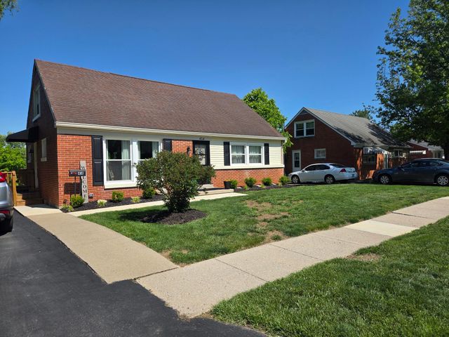 414 Creekview Drive, Paris, KY 40361