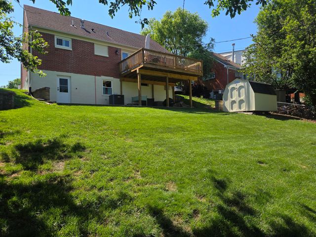 414 Creekview Drive, Paris, KY 40361