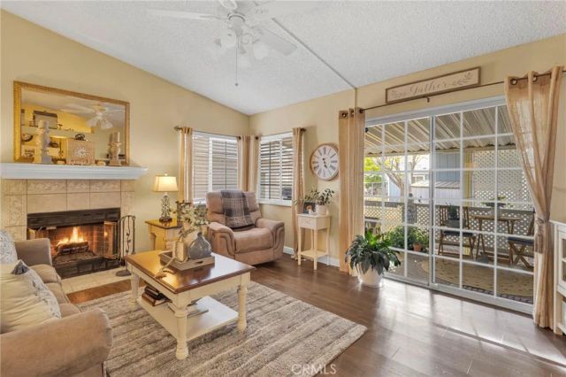 9161 Santa Fe East 3, Hesperia, CA 92345