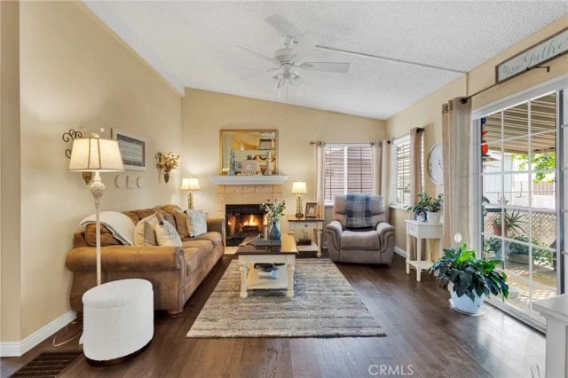 9161 Santa Fe East 3, Hesperia, CA 92345