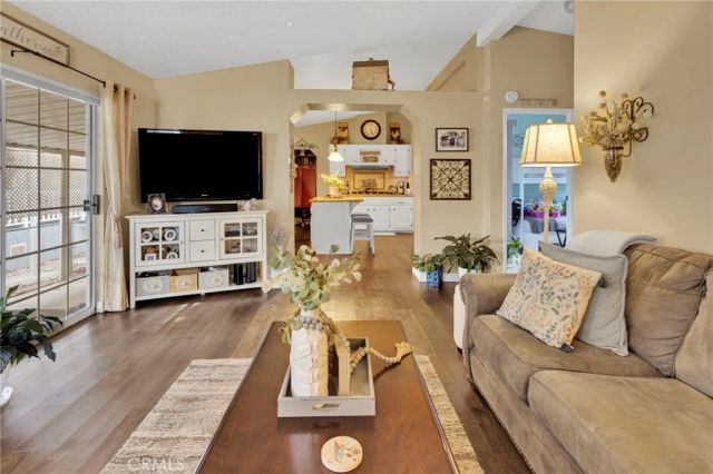 9161 Santa Fe East 3, Hesperia, CA 92345