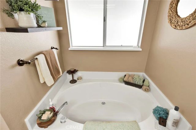 9161 Santa Fe East 3, Hesperia, CA 92345