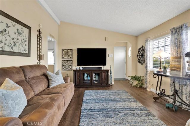 9161 Santa Fe East 3, Hesperia, CA 92345