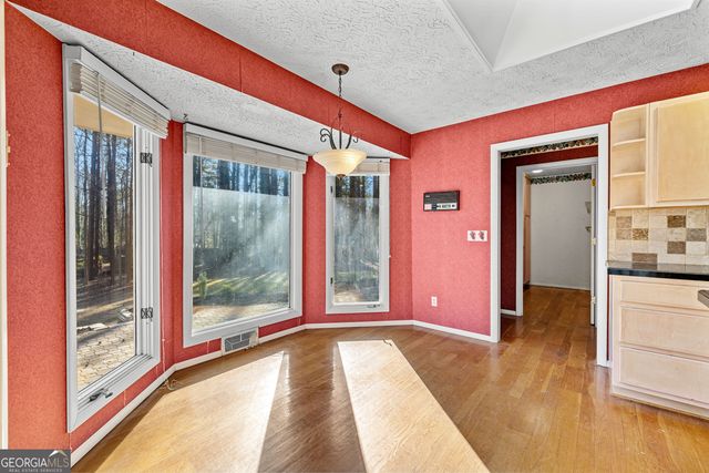 250 Devilla Trace, Fayetteville, GA 30214