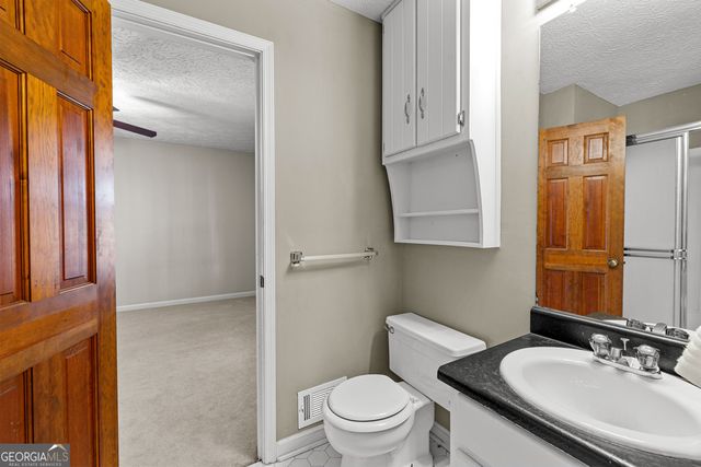 250 Devilla Trace, Fayetteville, GA 30214