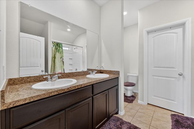 824 Rutherford Drive, Crowley, TX 76036