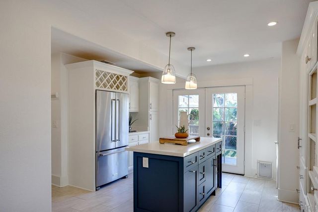 2819 A St, San Diego, CA 92102