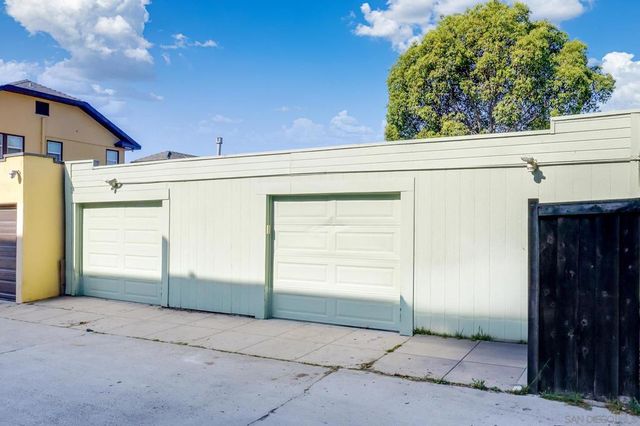 2819 A St, San Diego, CA 92102