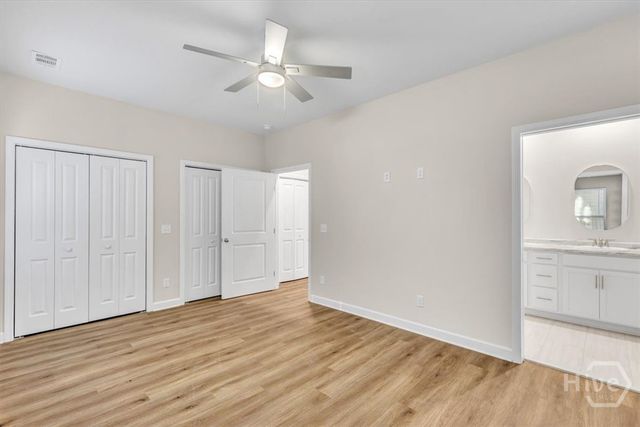 39 Travis Street, Savannah, GA 31406