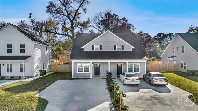 39 Travis Street, Savannah, GA 31406