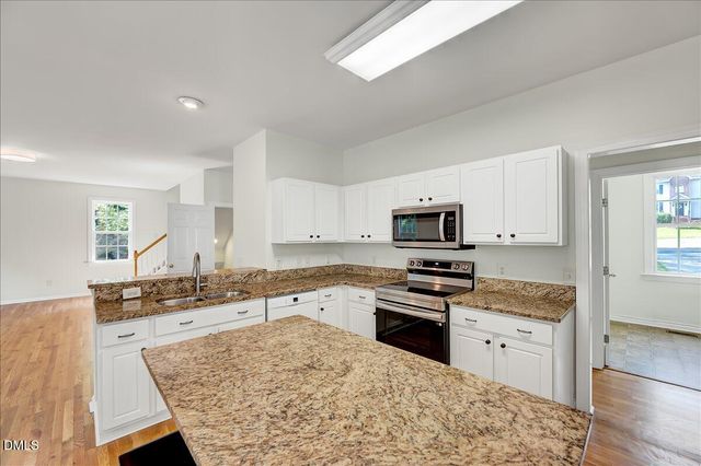 117 Aldeburgh Court, Holly Springs, NC 27540