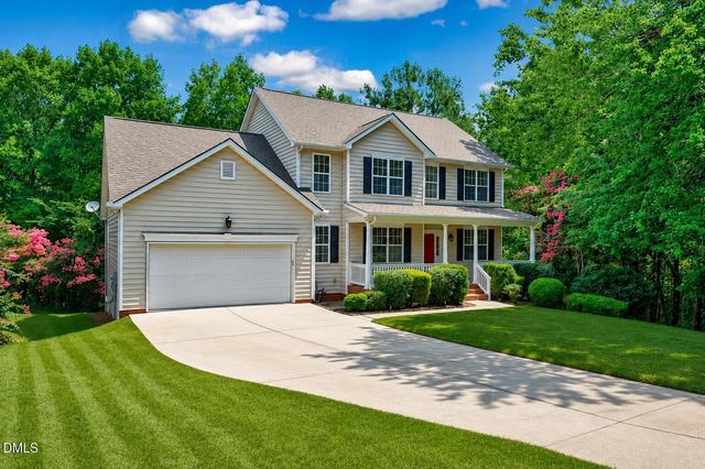117 Aldeburgh Court, Holly Springs, NC 27540