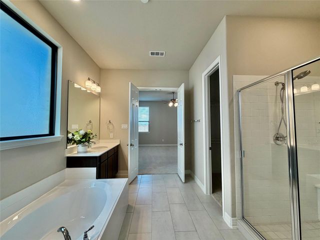 5211 Old Amber Drive, Richmond, TX 77469