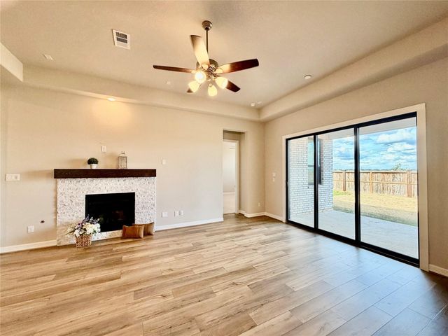 5211 Old Amber Drive, Richmond, TX 77469