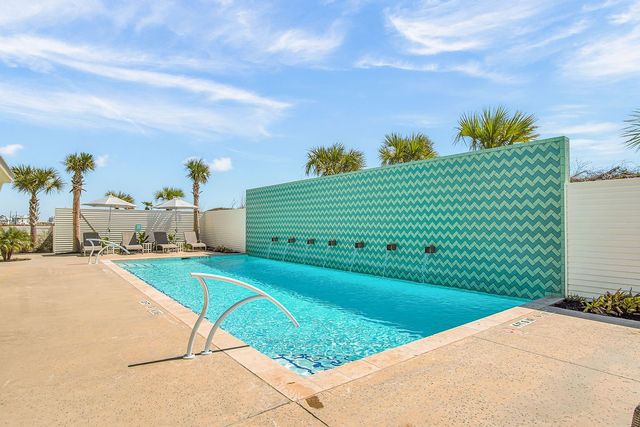 673 Center Square South 9, Port Aransas, TX 78373